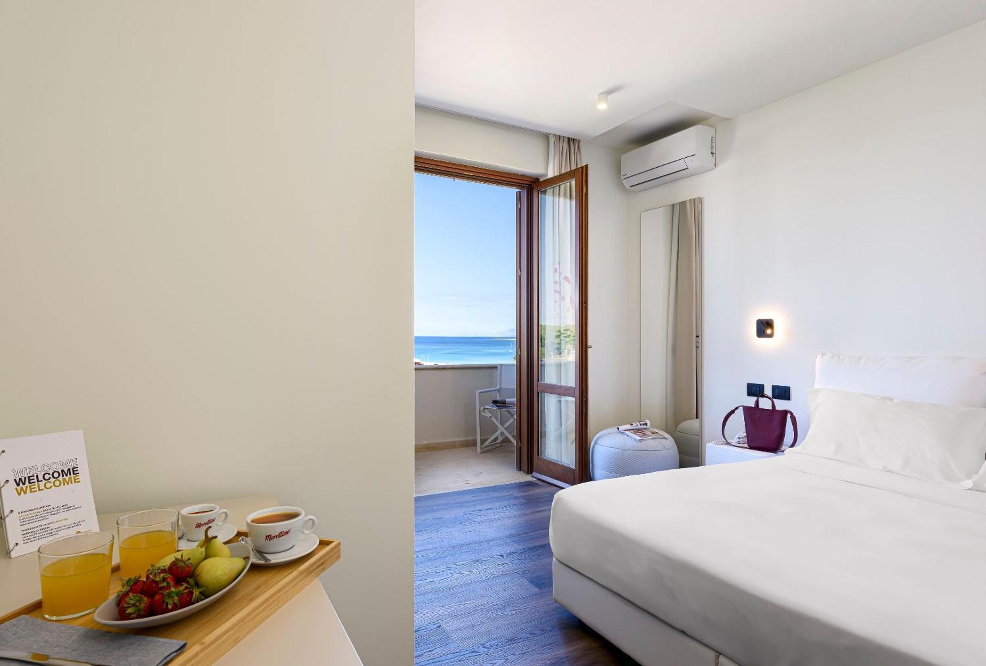 Auralba Hotel 3*