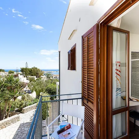 Albergo Auralba San Vito Lo Capo Exterior photo