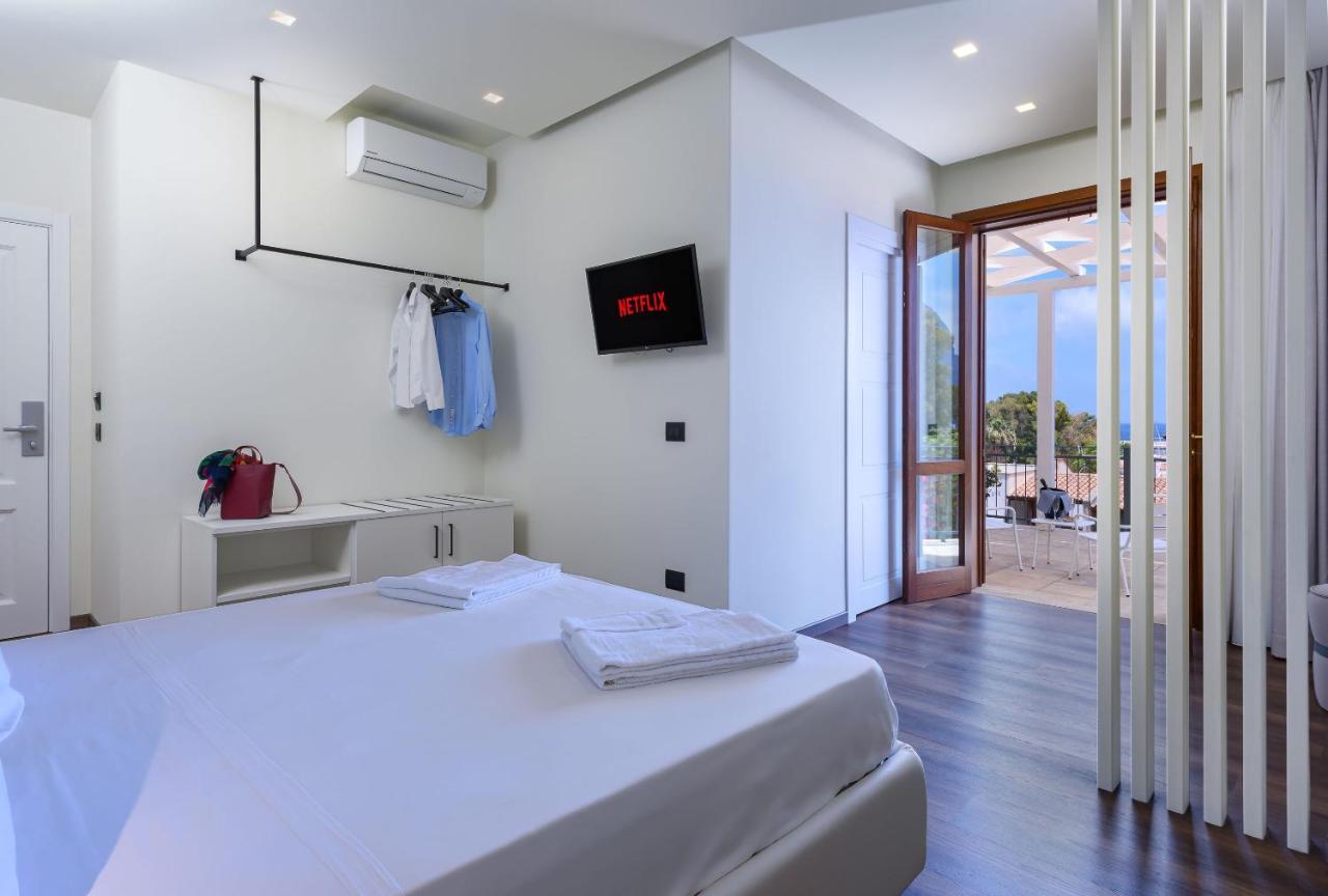 Auralba 3*